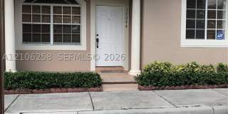 17044 SW 137th Ct Gallery 1