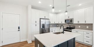 The Venue on South Main Gallery 32