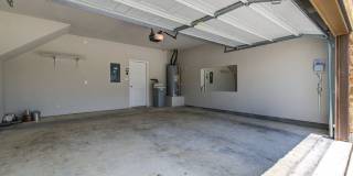Beautiful 3 bedroom, 2.5 bath energy efficient home in the desirable Verona community! Gallery 28