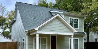 3 Bedroom House with Privacy Fence Gallery 40