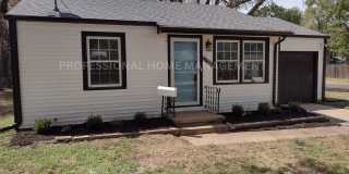 2 Bed/1 Bath with Garage in South Wichita! 2 Bed/1 Bath with Garage in South Wichita! Gallery 1