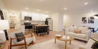 476 Taylor Apartments Gallery 1
