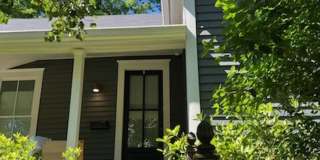 Charming 2 Bedroom City Cottage Near Downtown Atlanta & Mercedes-Benz Stadium Short/Long Term $2700 Gallery 1