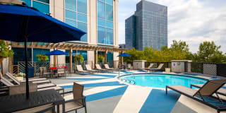 The Promenade at Harbor East Gallery 9