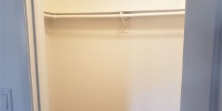 Recently Remodeled 2 bedroom Gallery 9