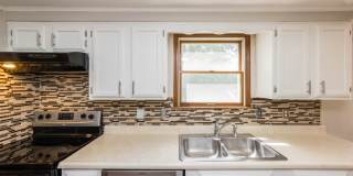 8047 Simfield Road Gallery 12