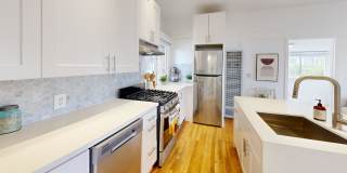 1077  Ashbury Sreeet Gallery 5
