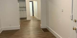 Video in Photos! Downtown York 2 Bedroom-1st Floor Gallery 5
