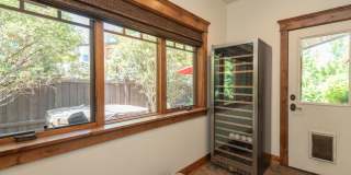 Beautiful Westside Craftsman | Prime Bend Location Gallery 28