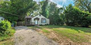 $1,200 - 3 bed/2 bath house for rent in Midtown Augusta, with fenced back yard Gallery 5