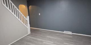 2 Bedroom House w/ washer and dryer hook up Gallery 1