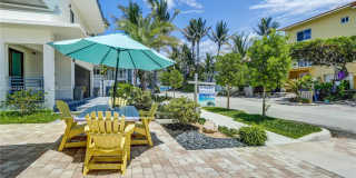 309 Oak St Gallery 16