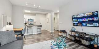 Bay House Emeryville Gallery 4