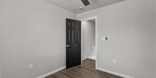 1408 Quiet Court Gallery 31