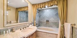 6138 Maryland Dr. Gallery 37