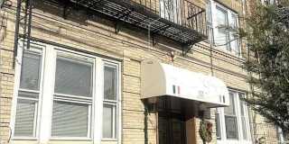 52 BROADWAY Gallery 1