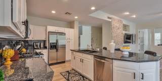 16457 N 103rd Place Gallery 4