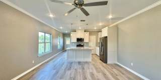 3 Bedroom 2.5 Bathroom Townhomes at Villa Rosa! Gallery 5