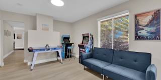 Family-Friendly House with Pool and Spacious room Gallery 17