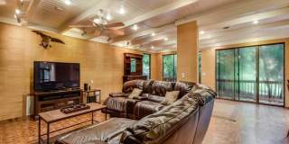 6 BEDROOM 6 BATH HOME W POOL 6 BEDROOM 6 BATH HOME W POOL Gallery 5