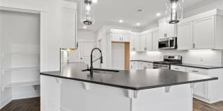 64 W Gilpin Street Gallery 10