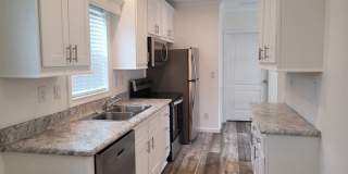 5600 Jennie Street, #15 Gallery 3