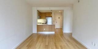 300 NORTH END AVE. Gallery 7