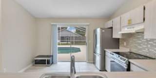 8821 Parliament Court, a 3-bedroom, 2-bathroom, pool home Gallery 6