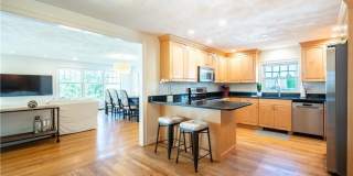 573 Wolcott Avenue Gallery 13