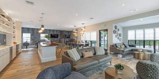 Riverhouse at 11th Apartments Riverhouse at 11th Apartments Gallery 13