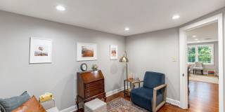 136 2ND Avenue Gallery 13