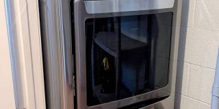 7310 Balboa Blvd Gallery 44