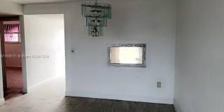 1850 NE 169th St Gallery 23
