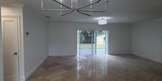 9209 Southampton Place Gallery 10