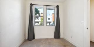 Great Townhome, Perfect Location! License #2023-BFN-0071747 Gallery 23