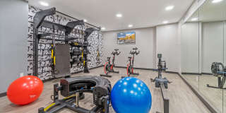 The Landings at Silver Lake Village Gallery 19