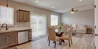 New-Willow Cascades Townhomes! Gallery 1