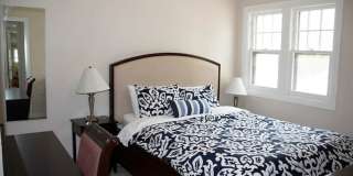Bungalow by the Green! Executive SLC Rental Home Gallery 15