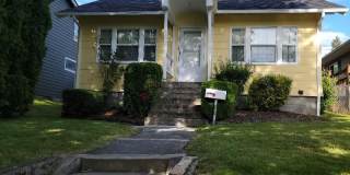2 Bedroom House in South Tacoma w Detached garage 2 Bedroom House in South Tacoma w Detached garage Gallery 1
