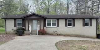 4 bedroom/ 2 full bath in Brentwood/ a rare find Gallery 1