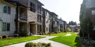 2 Bedroom 1 Bath 957 sq ft Gallery 123