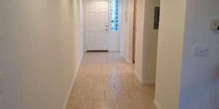 Large Updated Two-Story Townhouse For Rent Gallery 7