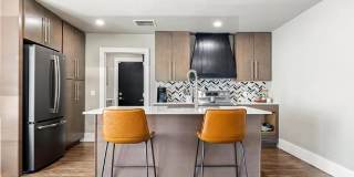 Stylish 2BR/2BA Home Near Paseo Arts District & Downtown OKC! Gallery 8