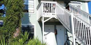 Great Efficiency Upstairs Apartment in PCB! *Basic Cable TV, Water/Sewer, Garbage  Lawncare Included!!* *SPECIAL: 1/2 OFF 1st Month's Rent!* Gallery 1
