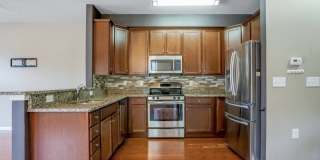 512 Waterview Ct Gallery 1