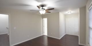 125 Centennial Drive Gallery 32