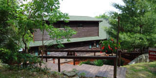 141 Settlers Lane Gallery 1