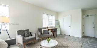 1007 Bay Dr Gallery 5