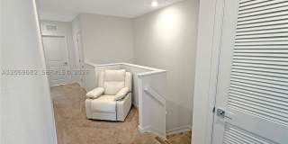 179 NE 13th Cir Gallery 11