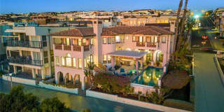 1500 North The Strand Gallery 1